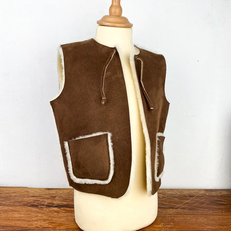 Gilet de berger en peau d'agneau