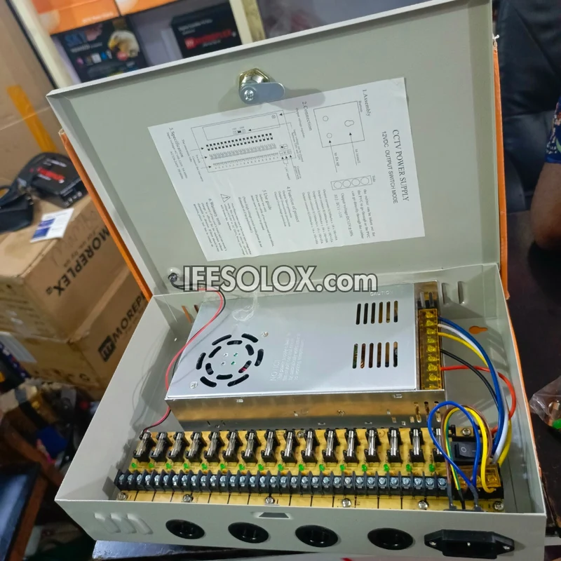 Professional 16-Way 12V DC CCTV Power Supply Box with Individual Fuse - Brand New